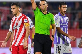 开云网页版-荷甲窗口期走向成谜，拉齐奥状态回暖，赛场秩序良好，年轻球员得到机会的简单介绍